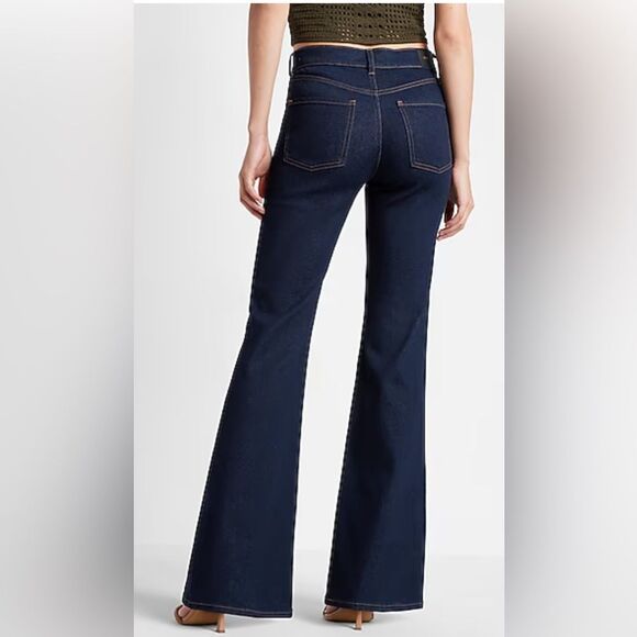 NWT Express 70’s mid rise Flare jeans. Sz 4. - Picture 2 of 11